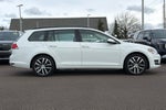 2016 Volkswagen Golf SportWagen SE