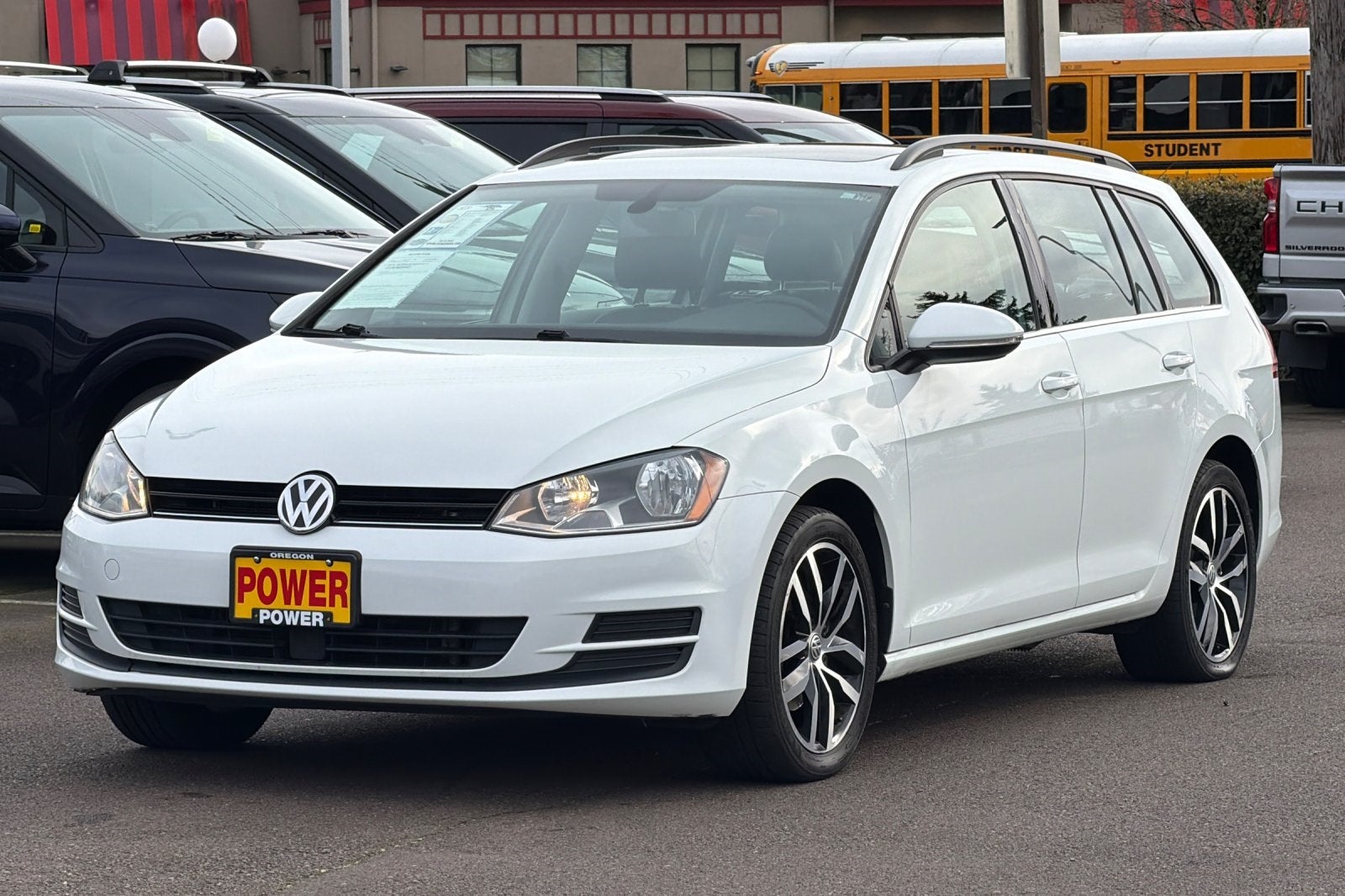 2016 Volkswagen Golf SportWagen SE