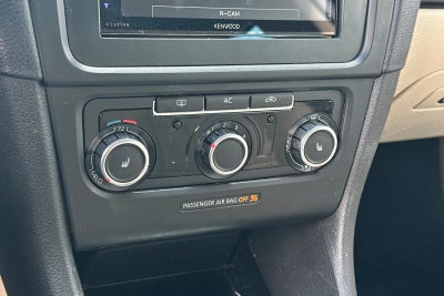 2011 Volkswagen Jetta SportWagen 2.0L TDI