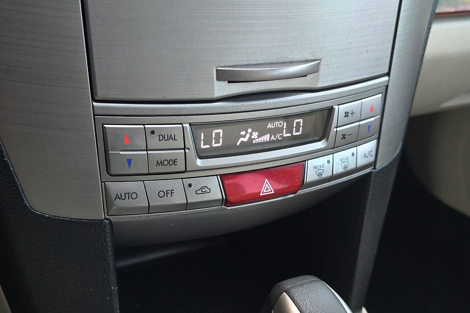 2011 Subaru Outback 2.5i Limited