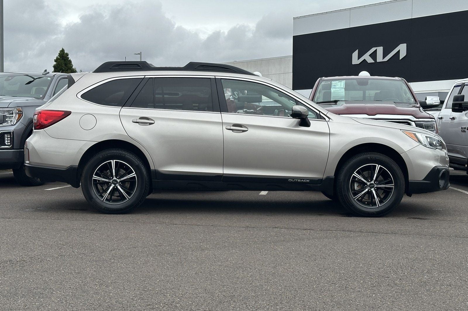 2015 Subaru Outback 2.5i Limited