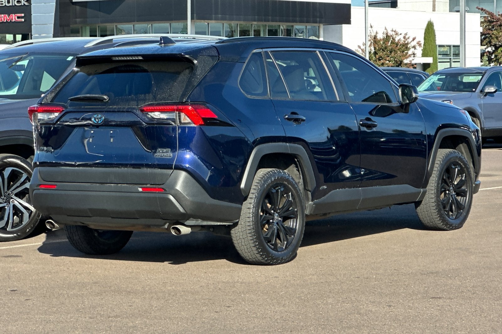 2022 Toyota RAV4 Hybrid XLE Premium