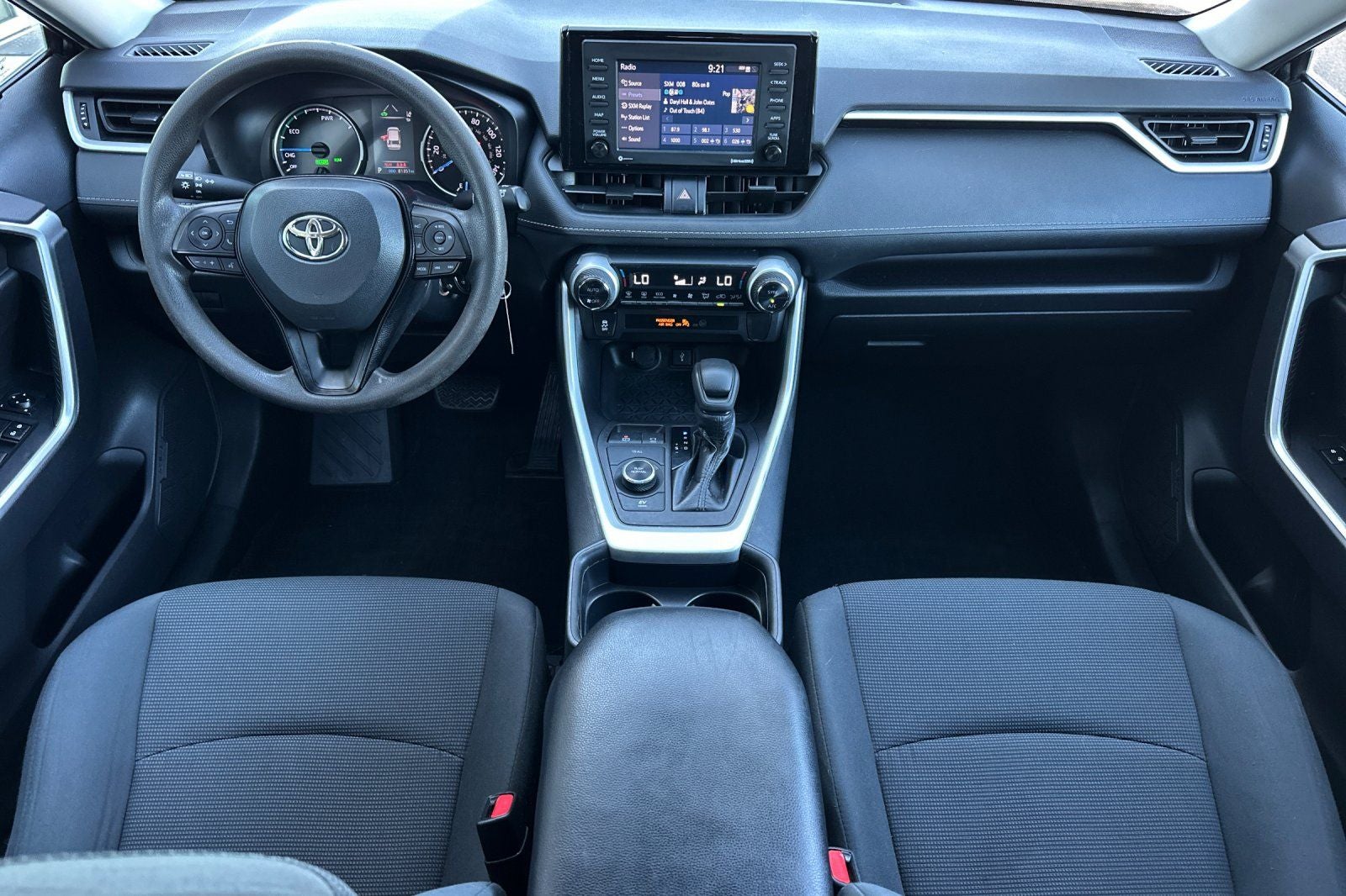 2021 Toyota RAV4 Hybrid LE
