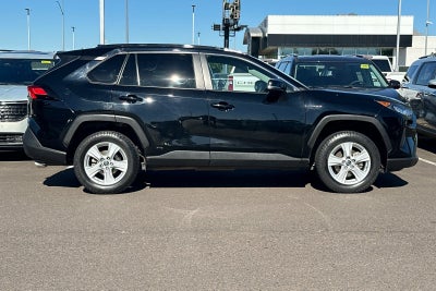 2021 Toyota RAV4 Hybrid LE
