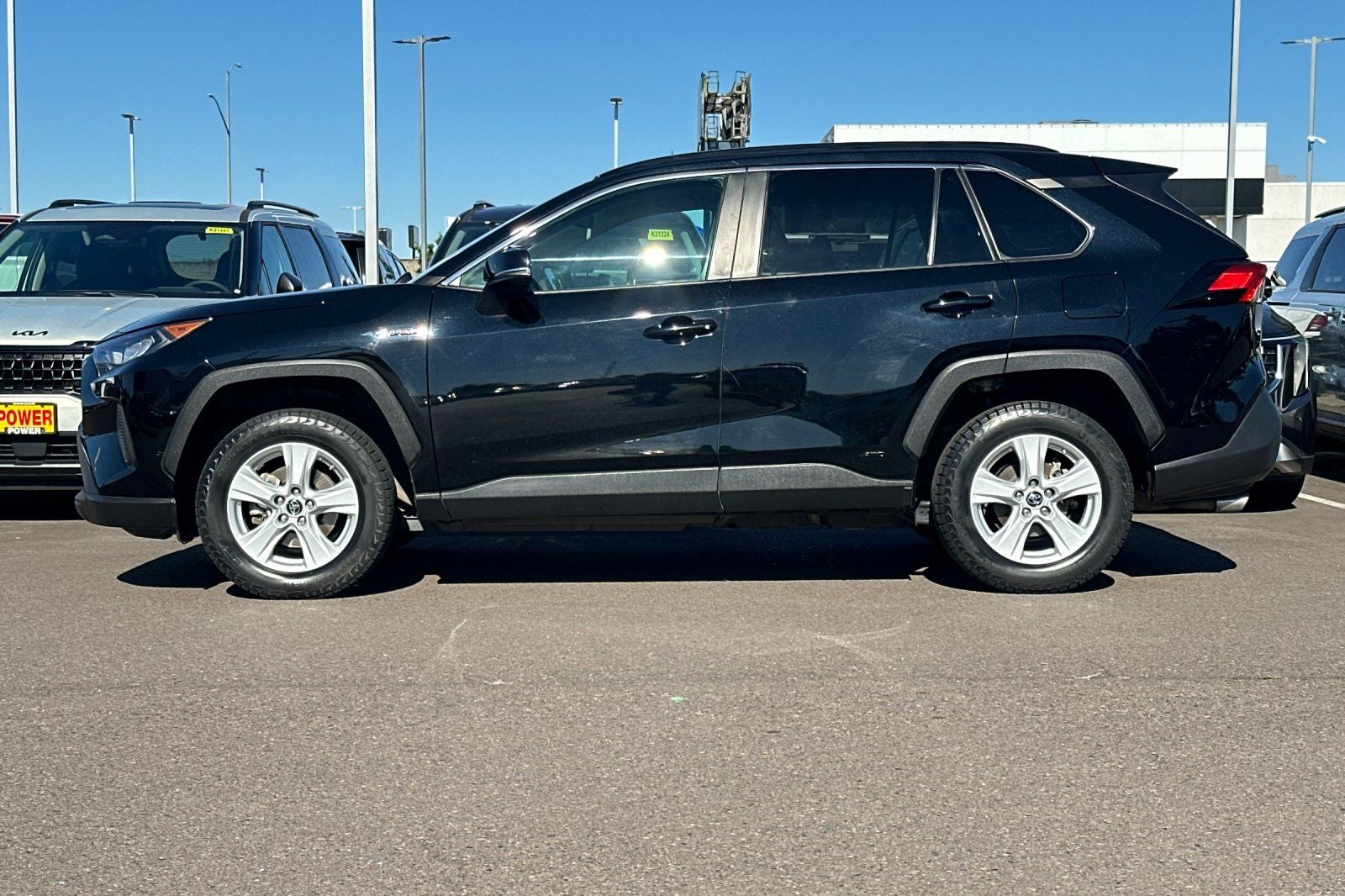 2021 Toyota RAV4 Hybrid LE