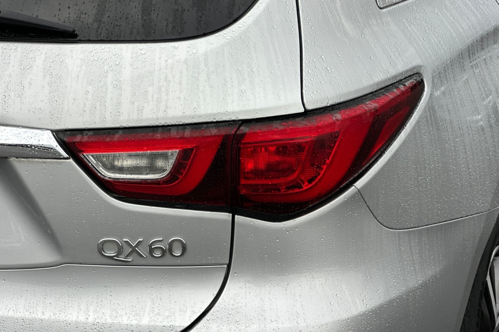 2016 INFINITI QX60 Base