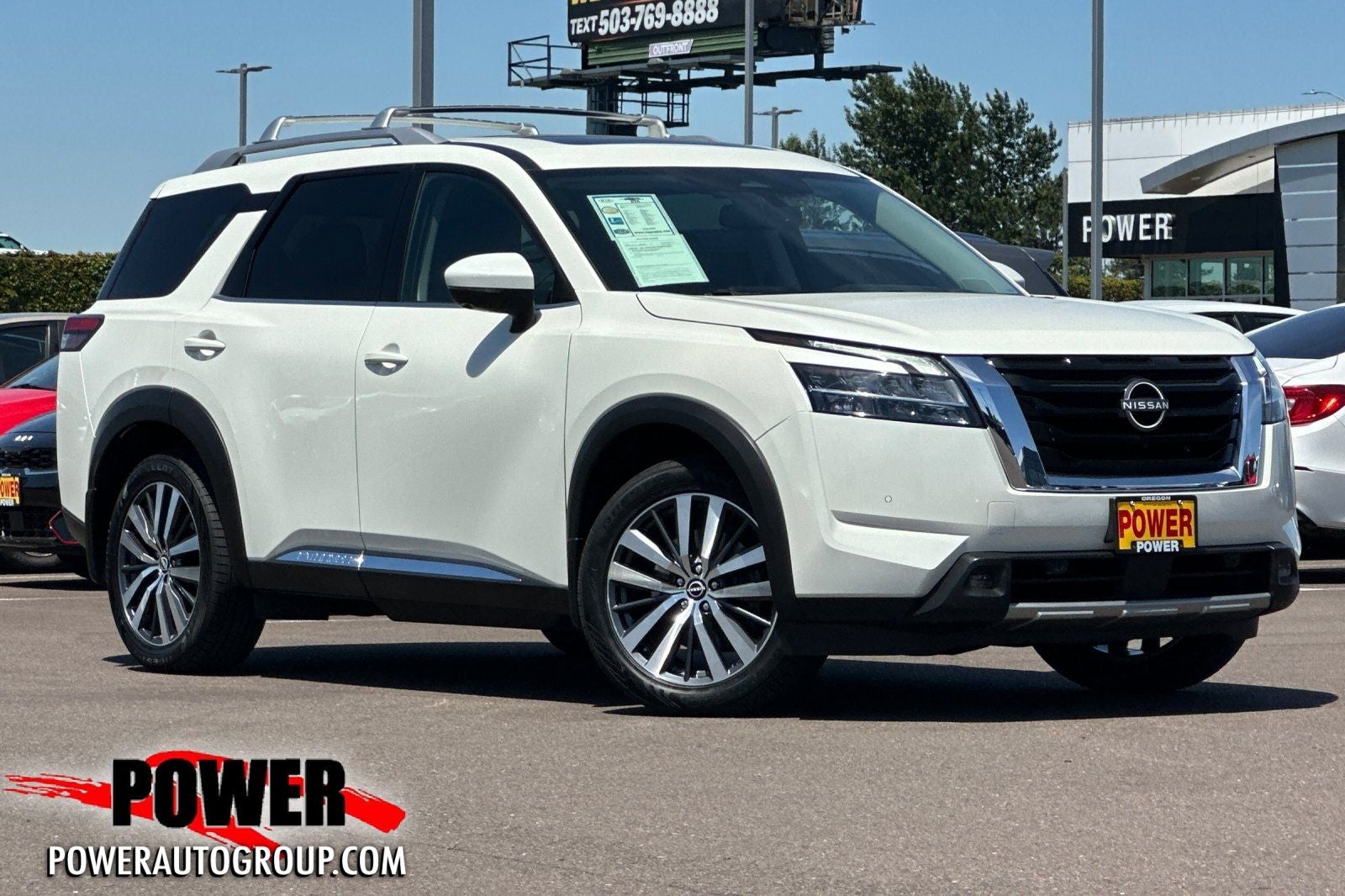 2022 Nissan Pathfinder Platinum