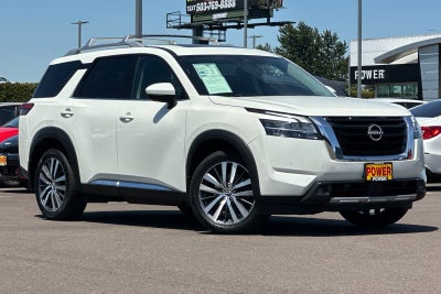 2022 Nissan Pathfinder Platinum