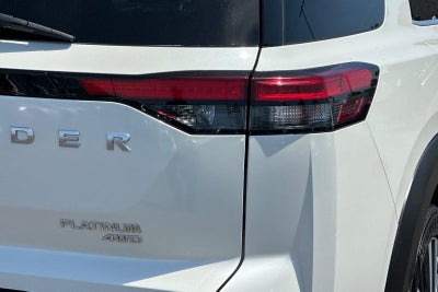 2022 Nissan Pathfinder Platinum
