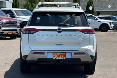 2022 Nissan Pathfinder Platinum