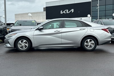 2021 Hyundai Elantra SE