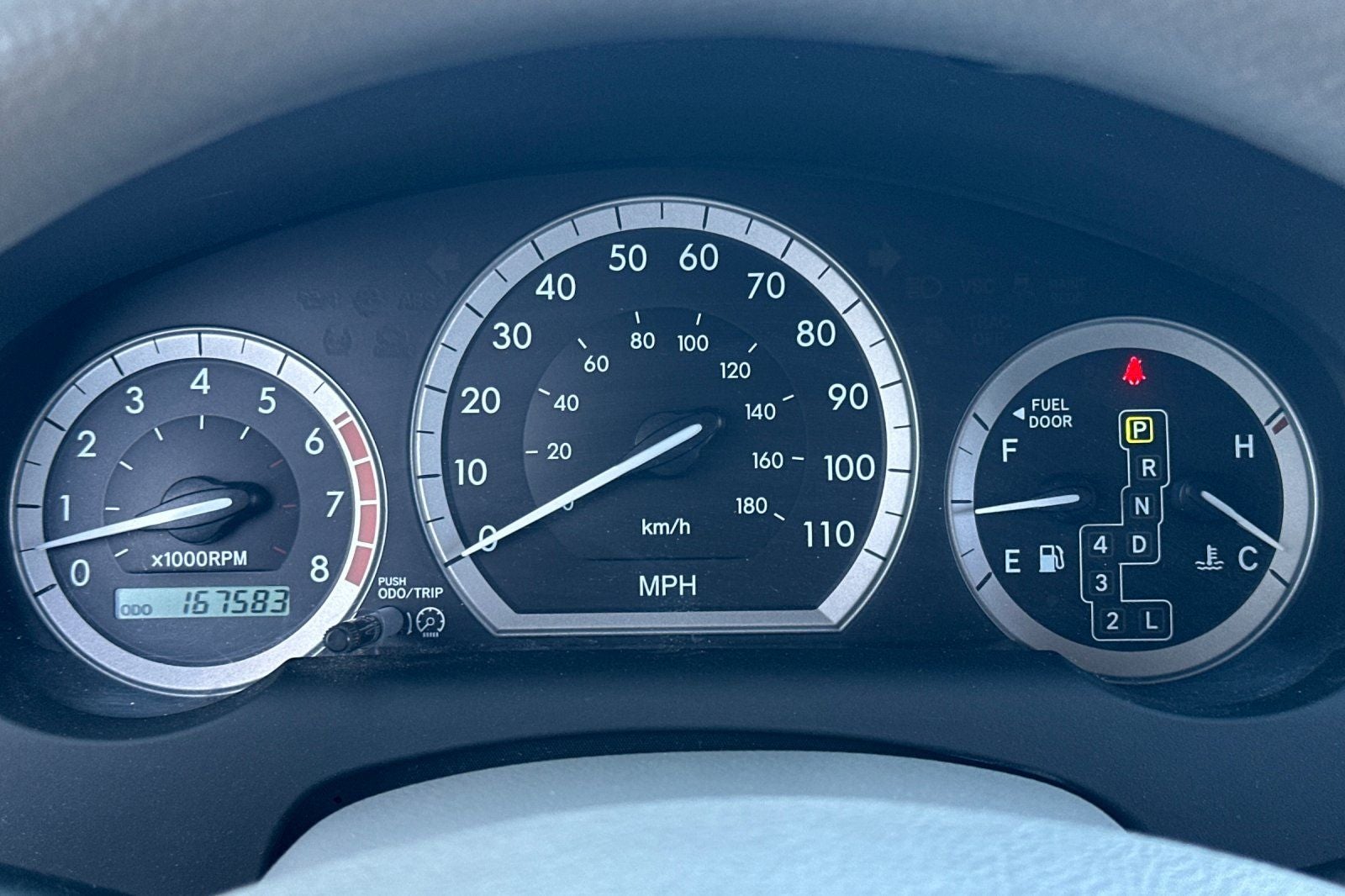 2004 Toyota Sienna LE