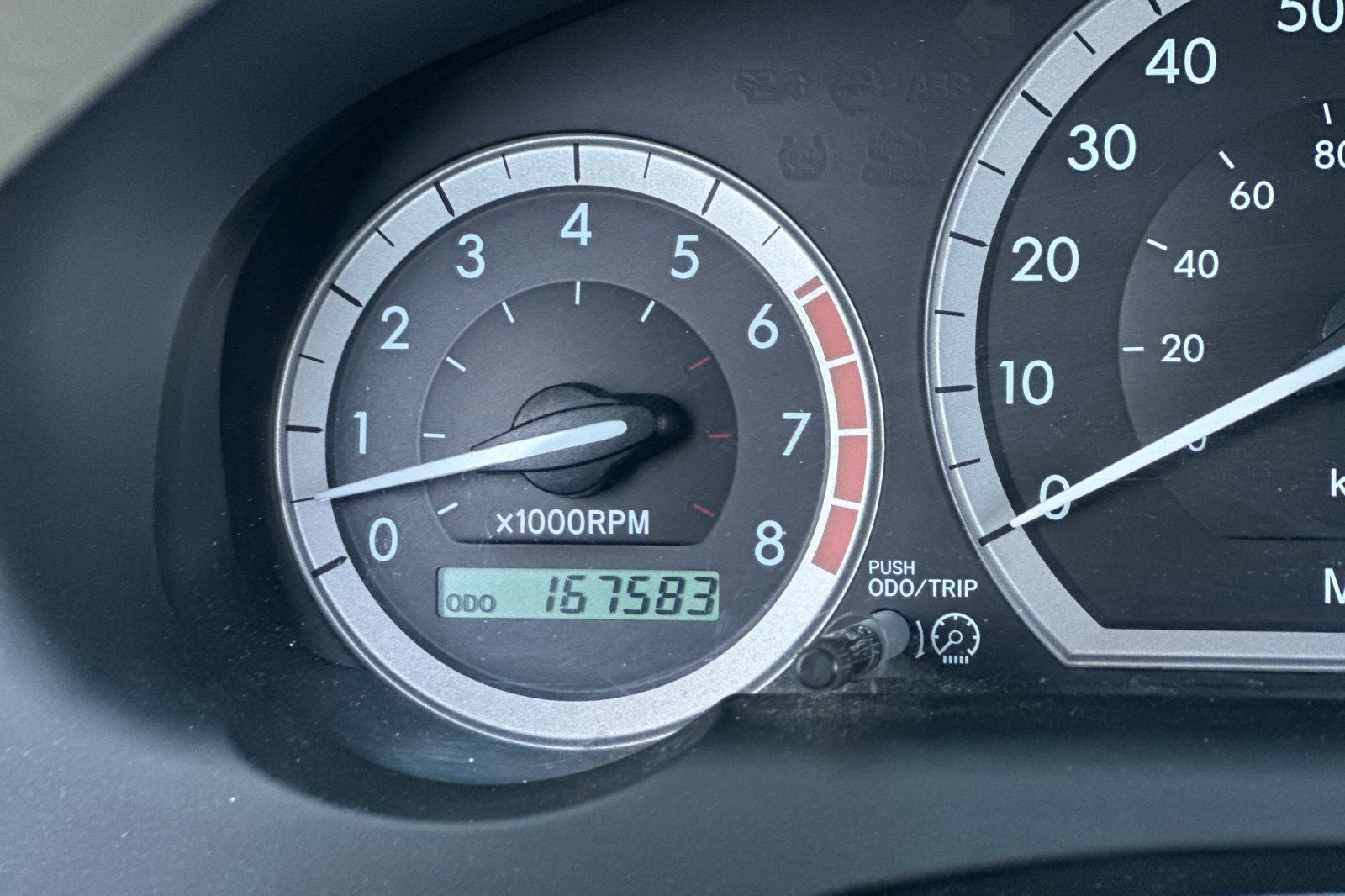 2004 Toyota Sienna LE