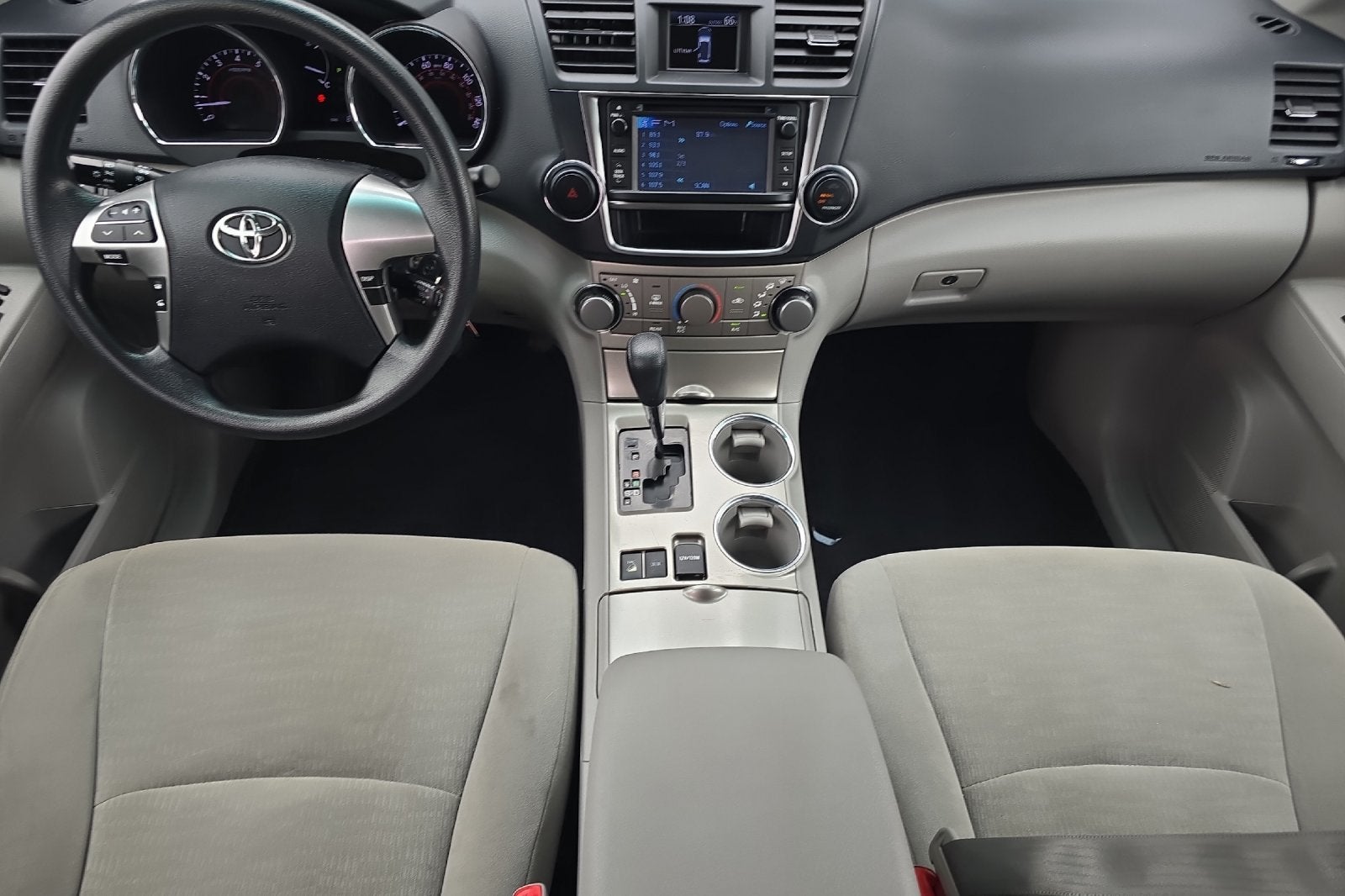 2013 Toyota Highlander Base Plus V6