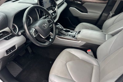 2022 Toyota Highlander Limited
