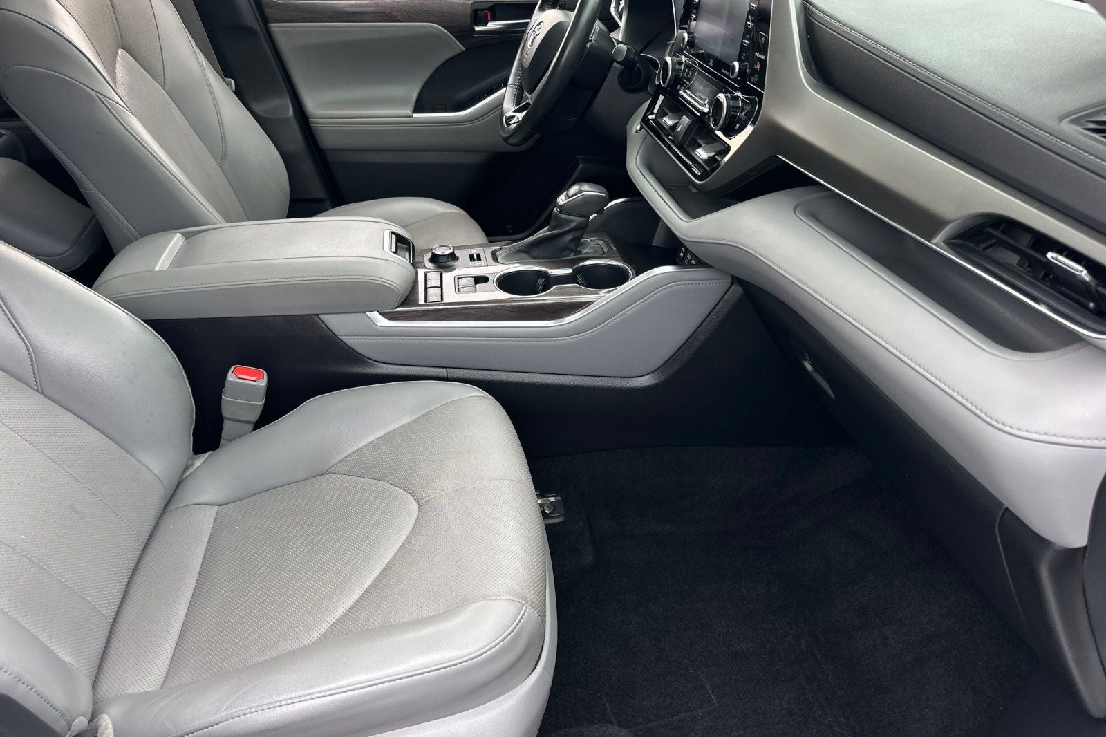 2022 Toyota Highlander Limited