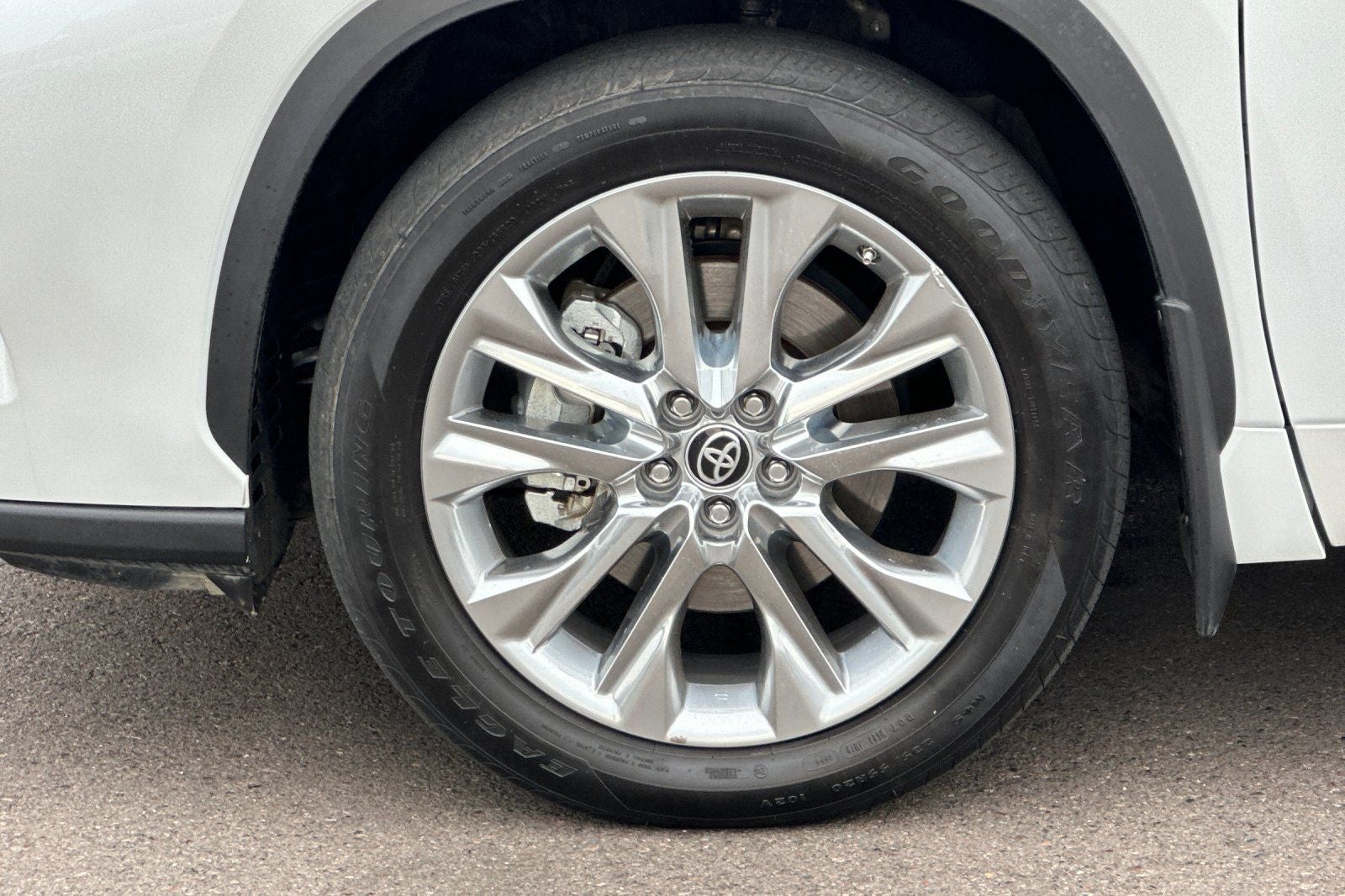 2022 Toyota Highlander Limited