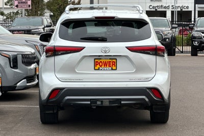 2022 Toyota Highlander Limited