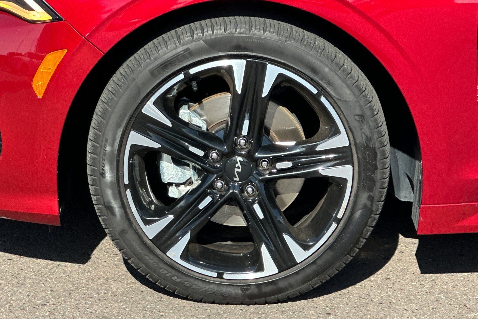 2023 Kia K5 GT-Line