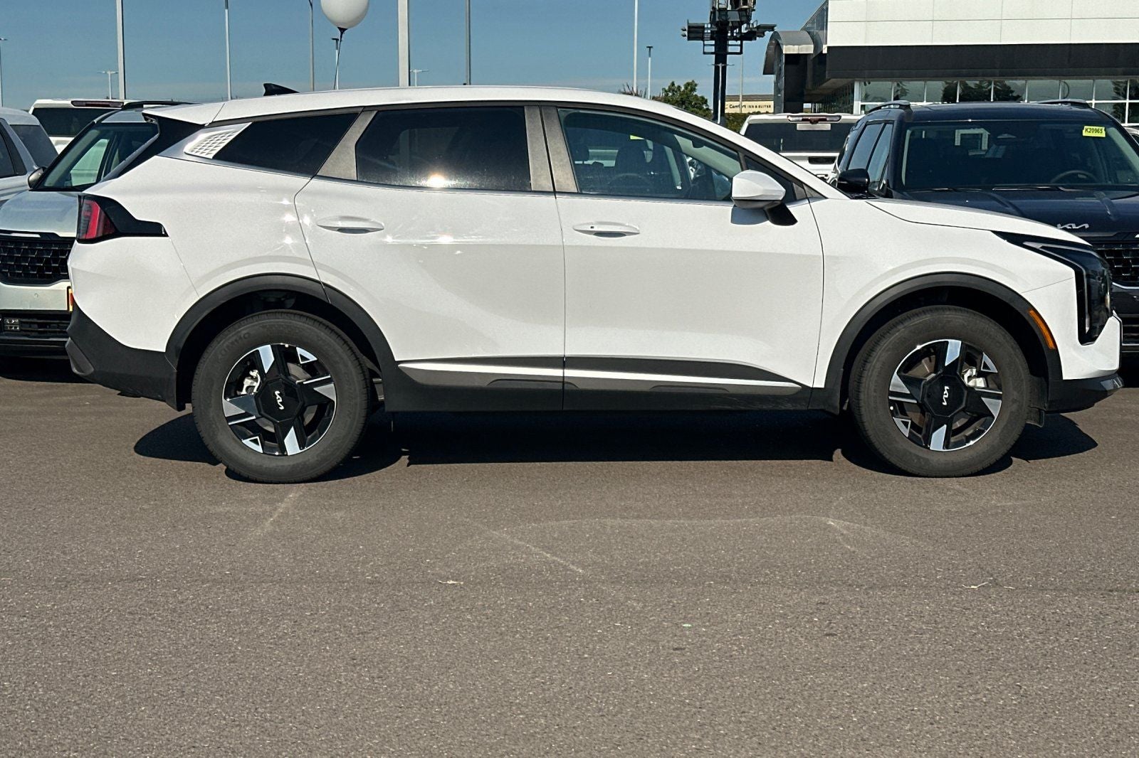 2026 Kia Sportage LX