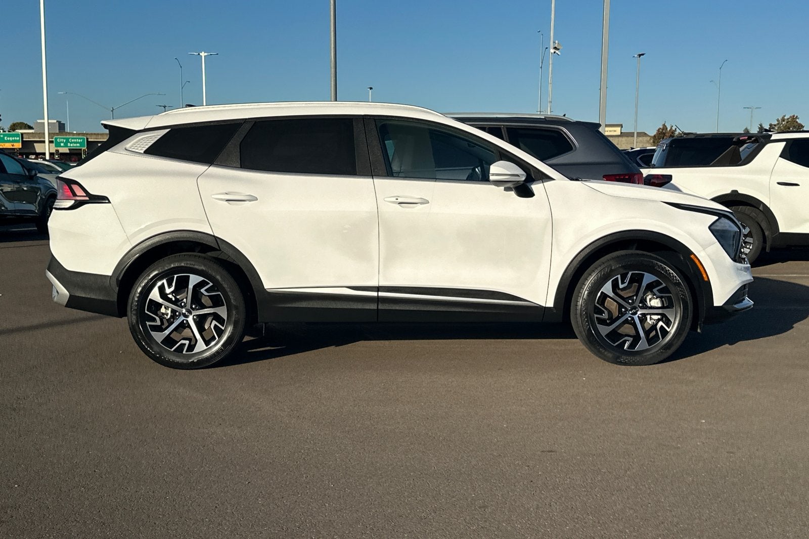 2024 Kia Sportage EX