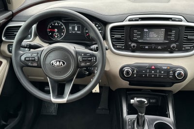 2017 Kia Sorento LX