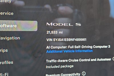2022 Tesla Model S Base