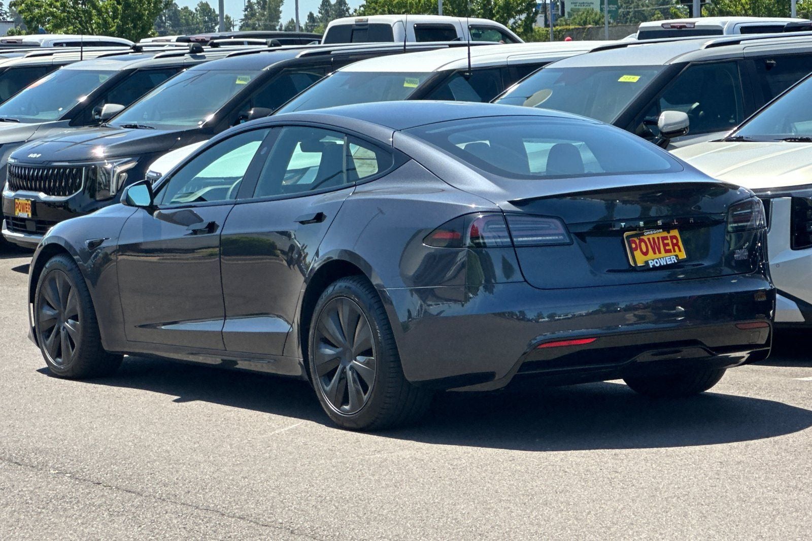 2025 Tesla Model S Plaid
