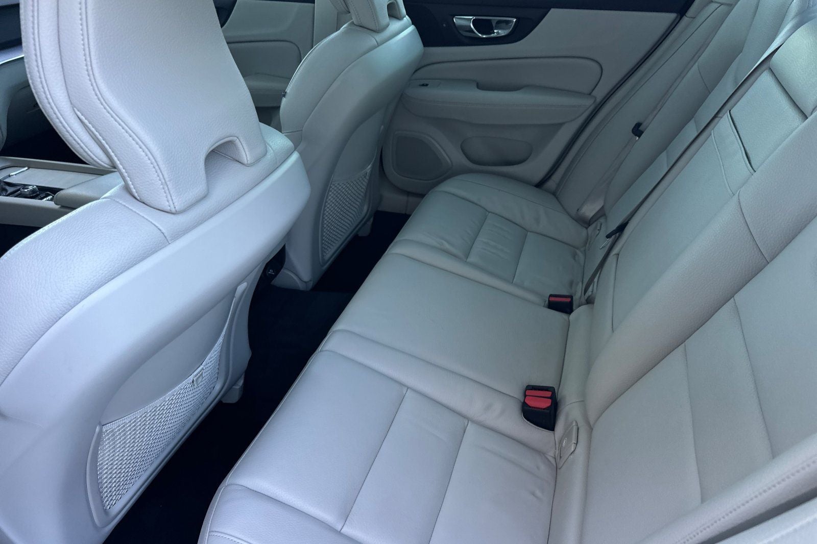 2019 Volvo S60 T6 Momentum