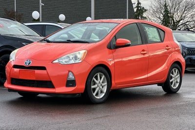 2013 Toyota Prius c Three