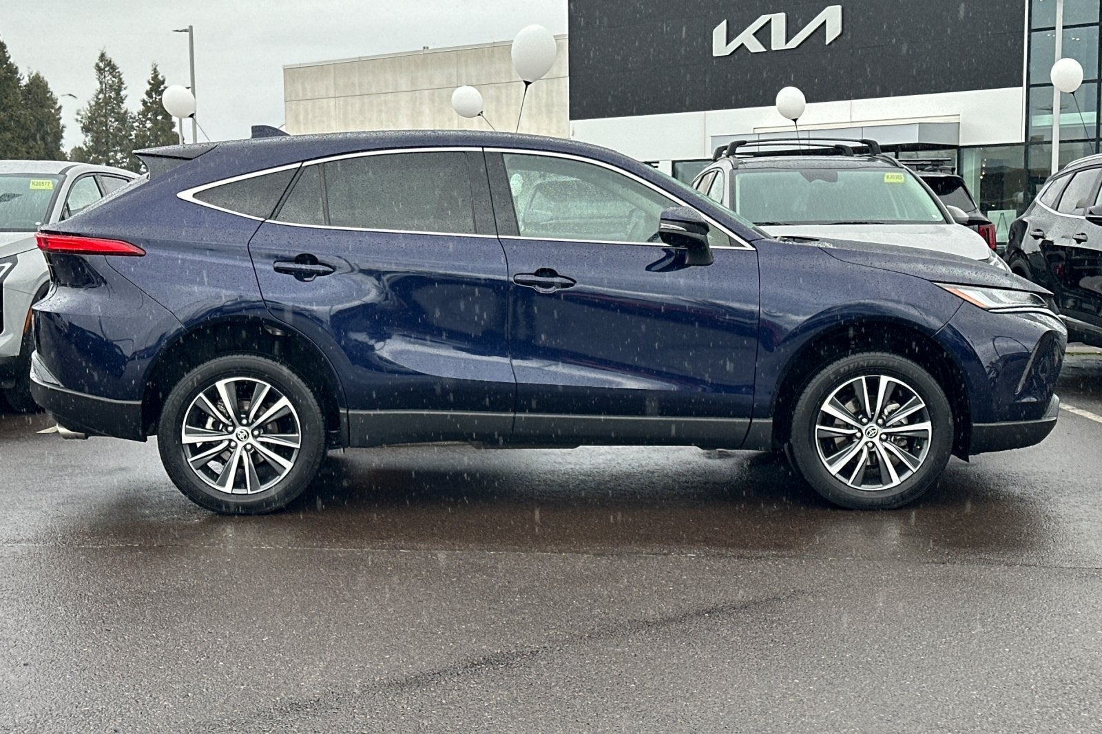 2024 Toyota Venza LE