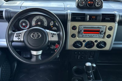 2014 Toyota FJ Cruiser Base