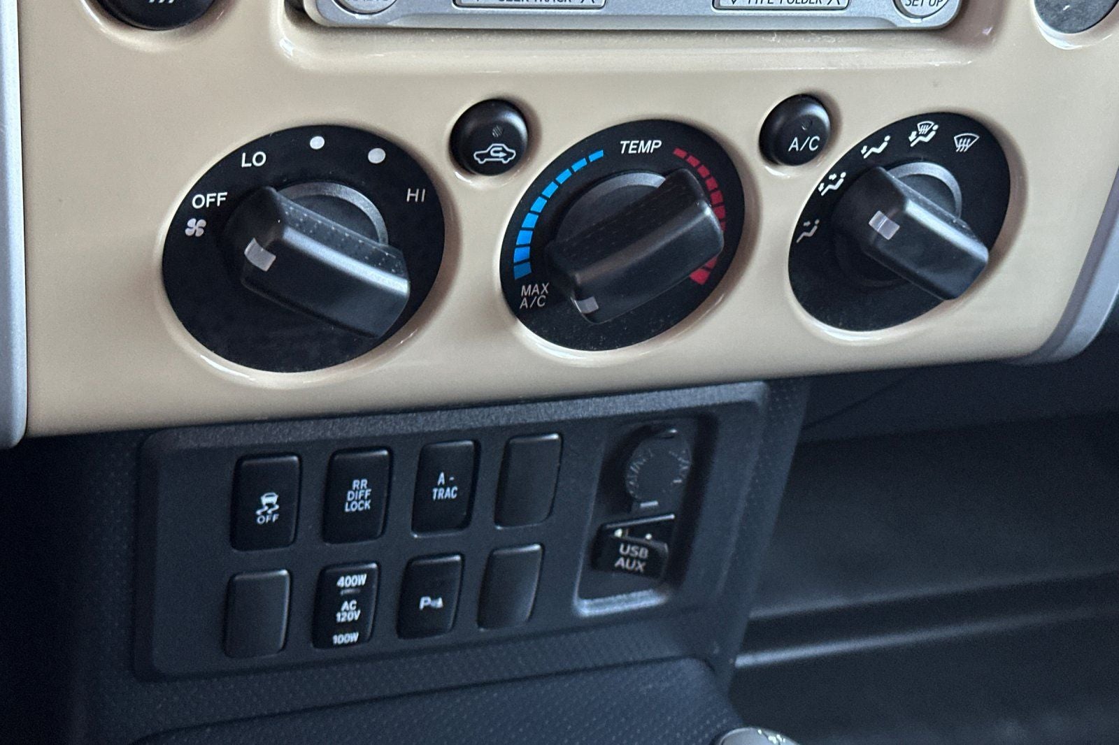 2014 Toyota FJ Cruiser Base