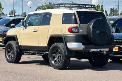 2014 Toyota FJ Cruiser Base