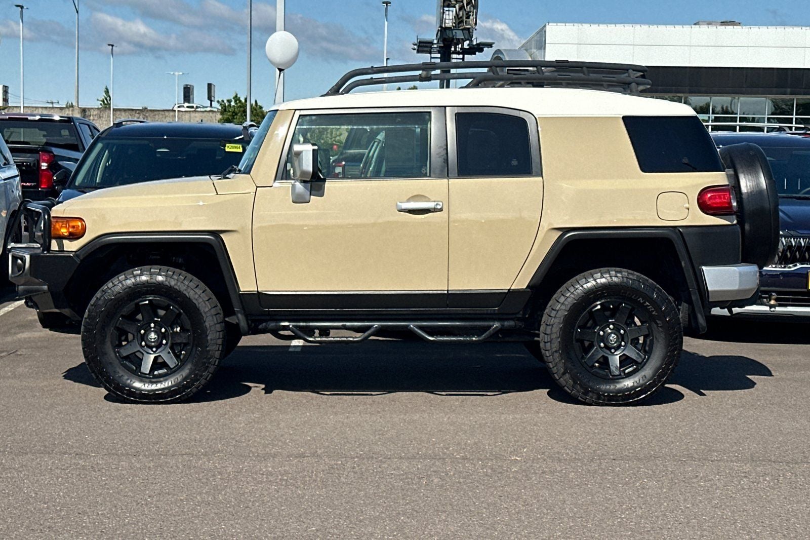 2014 Toyota FJ Cruiser Base
