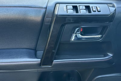 2022 Toyota 4Runner TRD Off-Road Premium