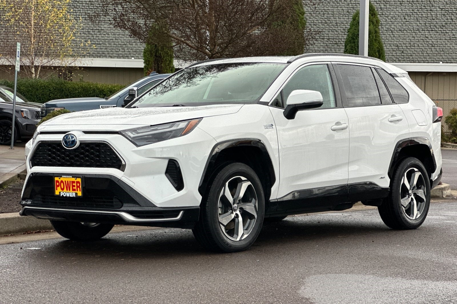 2023 Toyota RAV4 Prime SE
