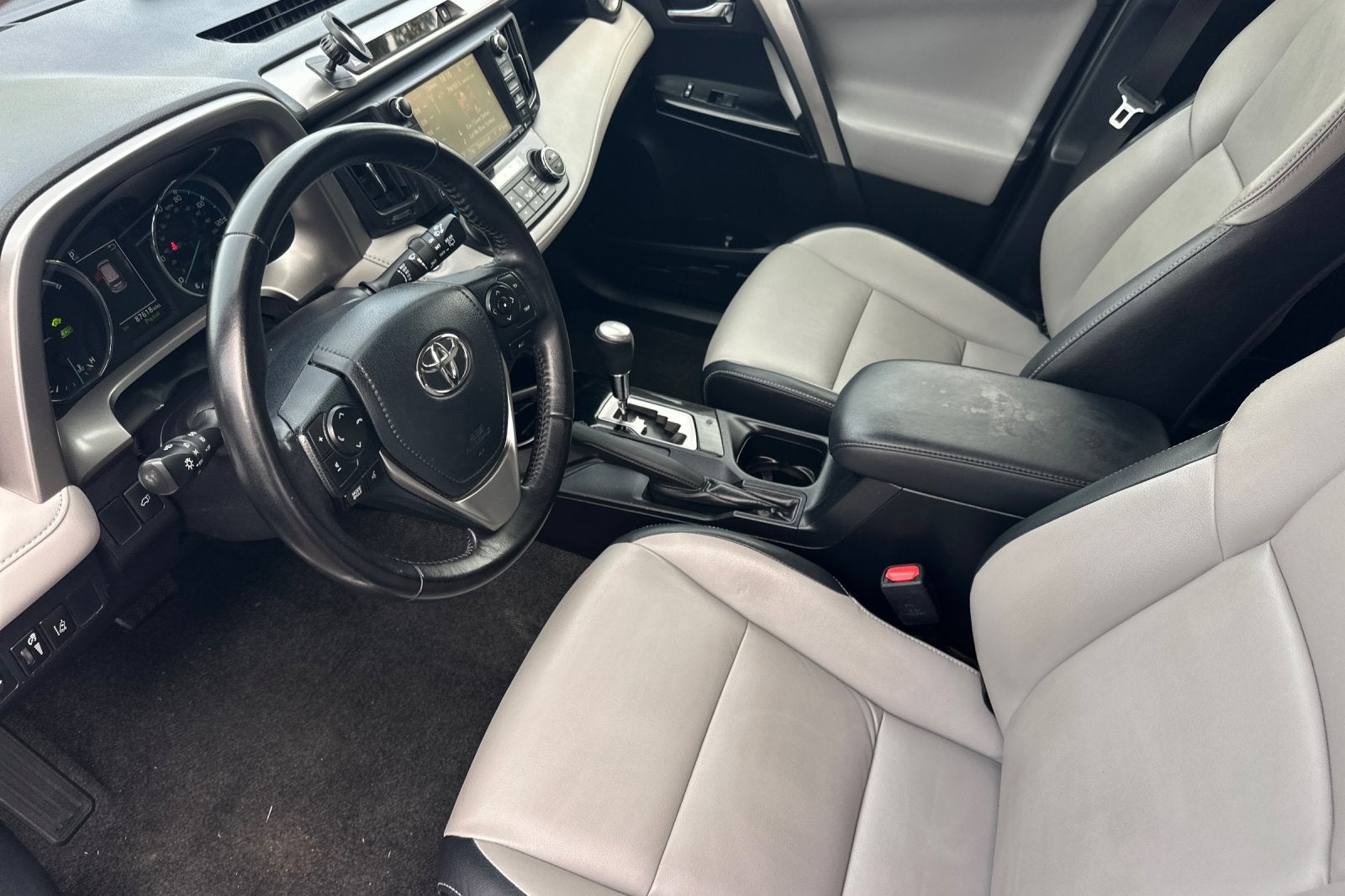 2016 Toyota RAV4 Hybrid Limited
