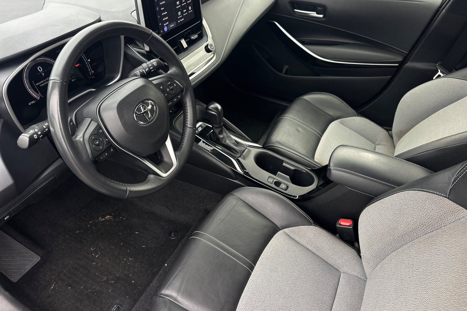 2023 Toyota Corolla Hatchback XSE