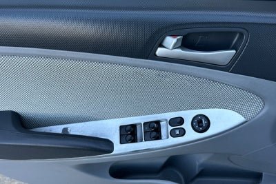 2012 Hyundai Accent GS