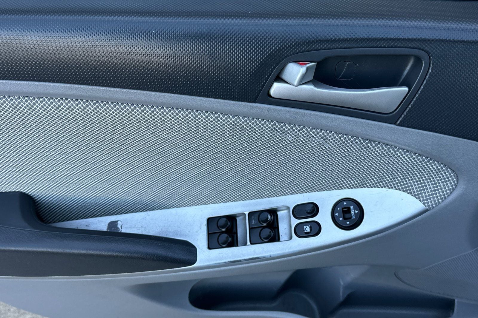 2012 Hyundai Accent GS