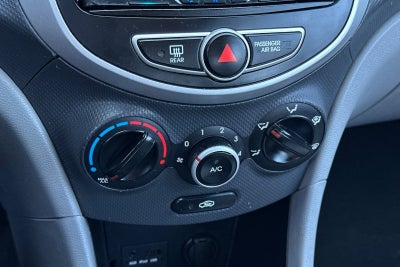 2012 Hyundai Accent GS