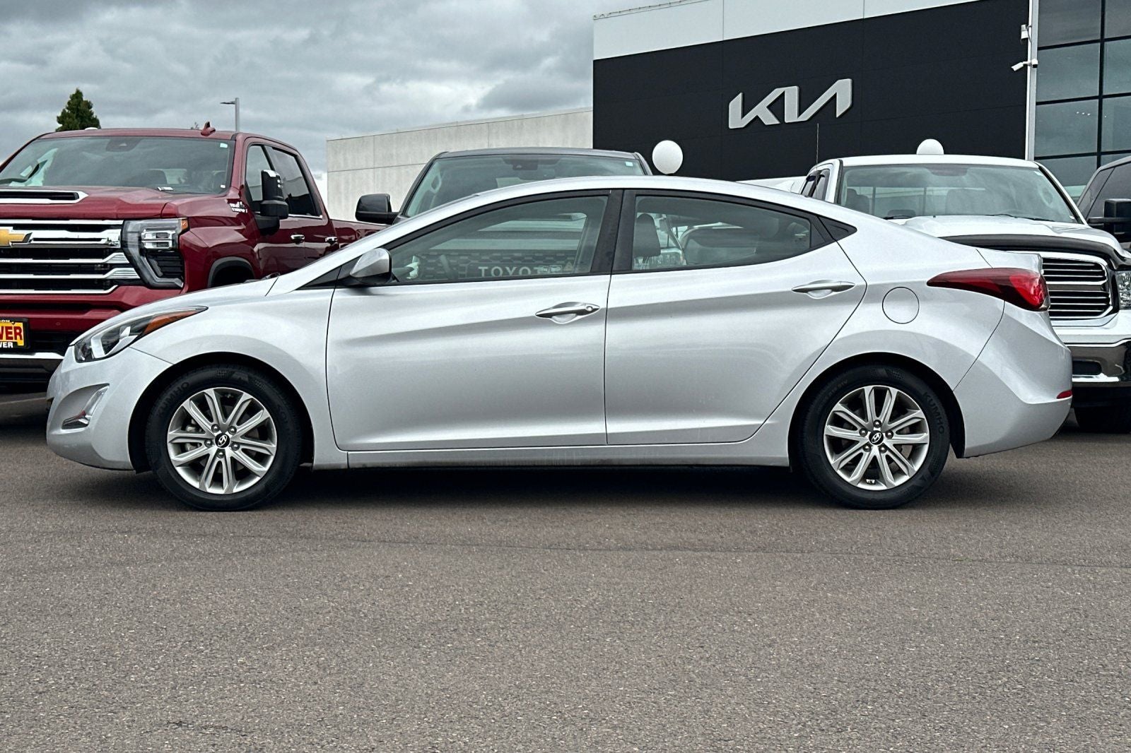 2014 Hyundai Elantra SE