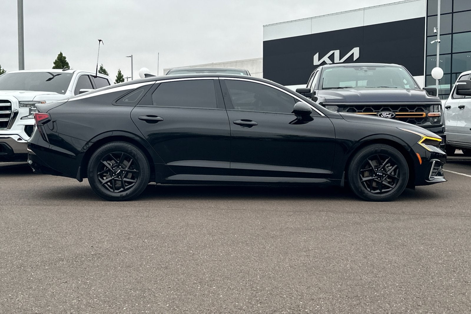 2025 Kia K5 LXS