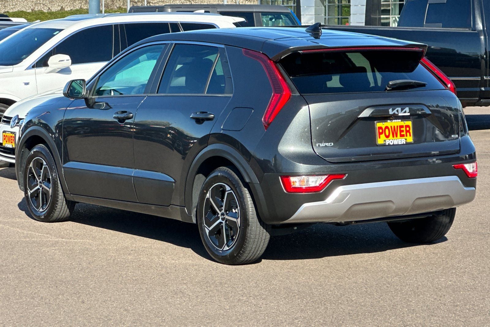 2024 Kia Niro LX