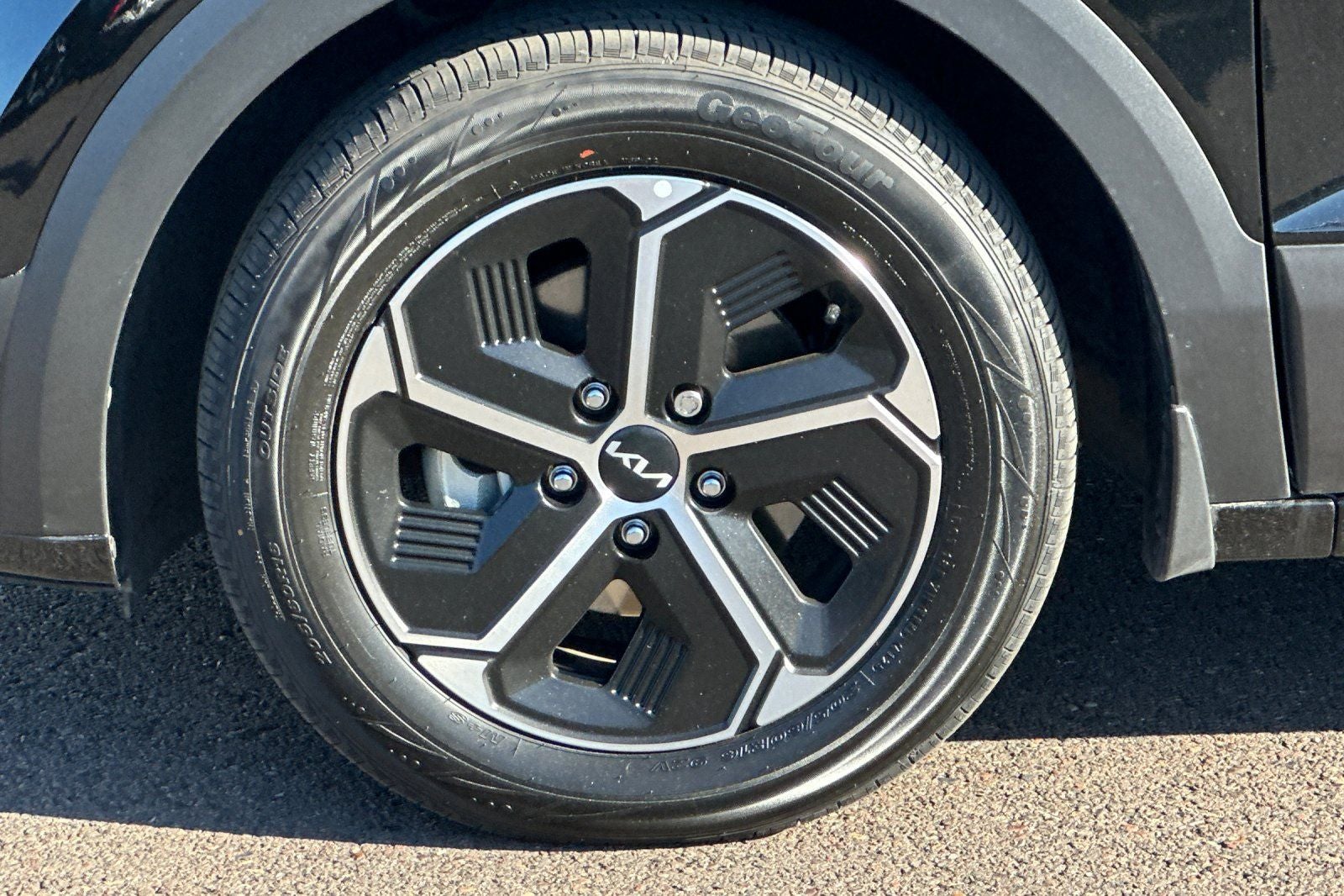 2023 Kia Niro EX