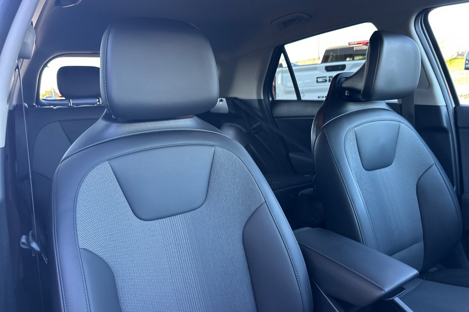 2025 Kia Niro Plug-In Hybrid EX