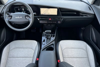 2024 Kia Niro SX