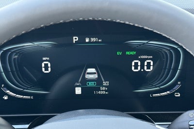 2024 Kia Niro SX