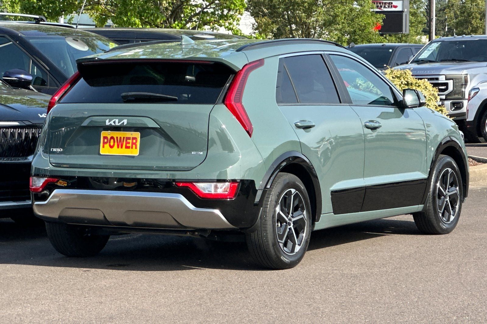 2024 Kia Niro SX